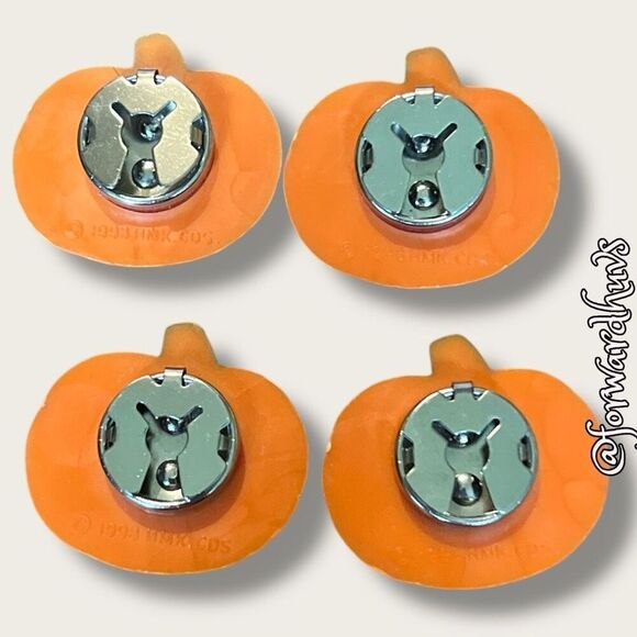 Set of Four Hallmark Vintage Button Covers – Jack-O-Lantern Design - Picture 8 of 12